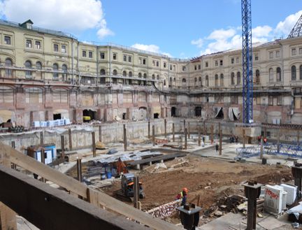 Реконструкция комплекса «Средние торговые ряды» на Красной площади