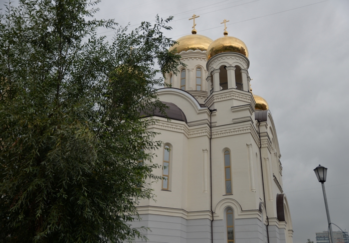 Строительство храма Всех Святых в земле Российской просиявших